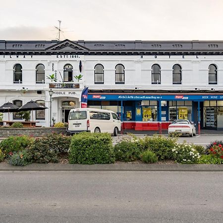 Railway Hotel Winton Exterior photo